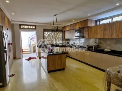 Magnifique villa à vendre à Route d'Agadir Essaouira. Superficie 318 m². Meublé