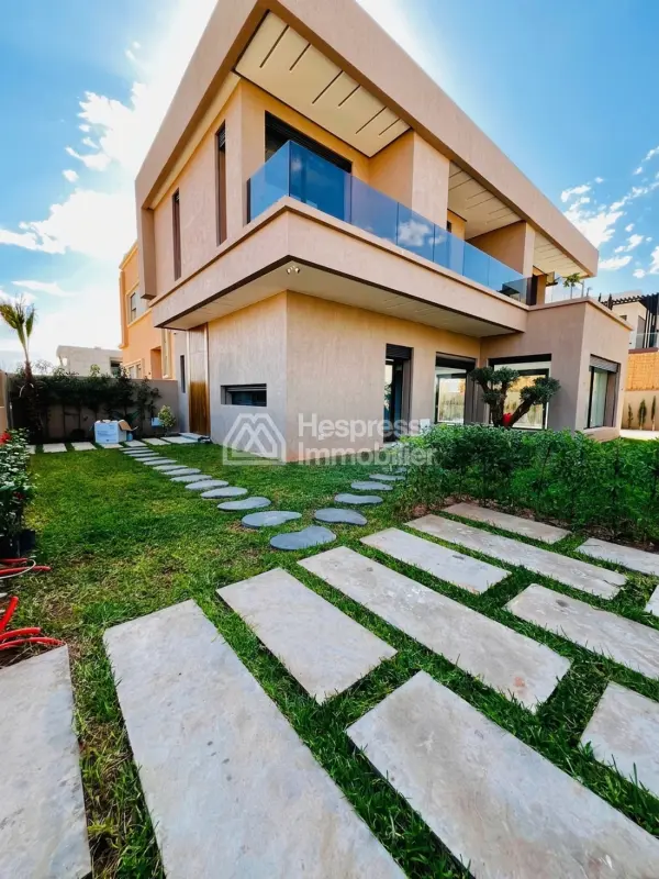 Villa 3 façades en vente sur résidence Akenza