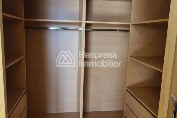 Un Appartement Meublé en location longue durée sur Topaze Prestigia