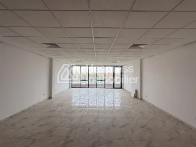 Des Bureaux Bien Placé À Marrakech