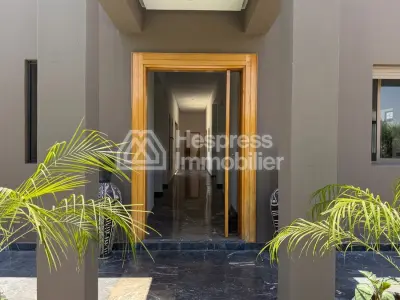 Villa atlas en vente a marrakech route de fez Titrée