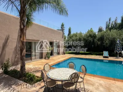 Villa atlas en vente a marrakech route de fez Titrée