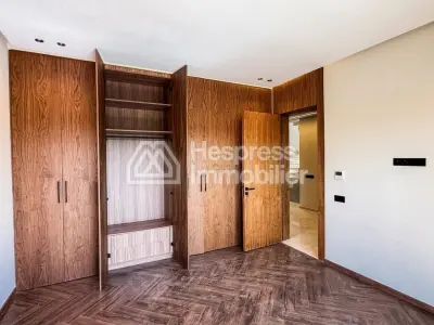 Villa de luxe Finition Haut Standin Bien Exposée