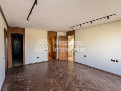 Villa de luxe Finition Haut Standin Bien Exposée
