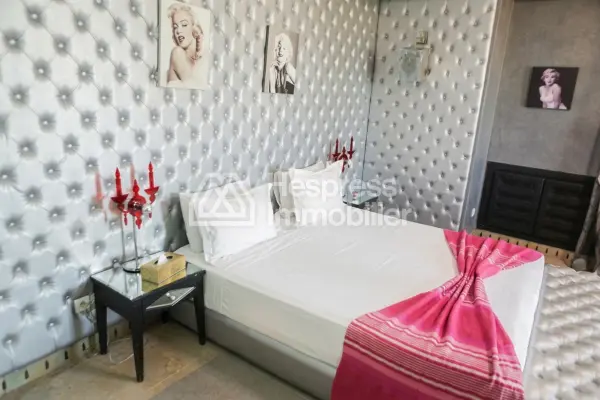 Demeure Luxueuse En Vente A Marrakech Avec VNA