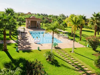 Demeure Luxueuse En Vente A Marrakech Avec VNA