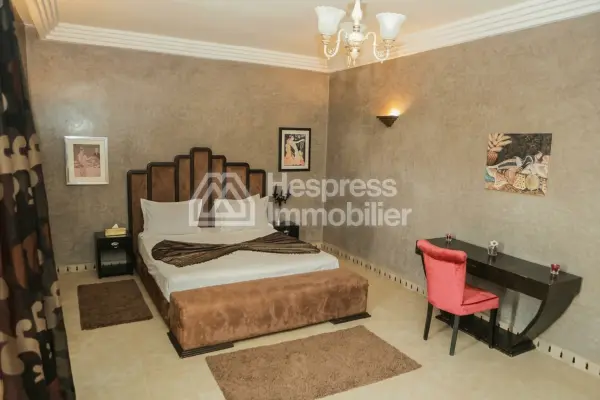 Demeure Luxueuse En Vente A Marrakech Avec VNA