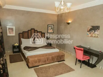 Demeure Luxueuse En Vente A Marrakech Avec VNA