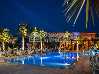 Demeure Luxueuse En Vente A Marrakech Avec VNA