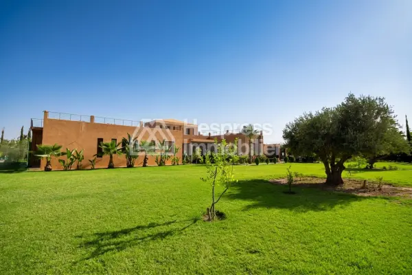 Maison D’hôte En Vente à Marrakech