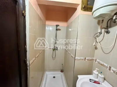 شقة جميلة بإطلالة خلابة على المدينة