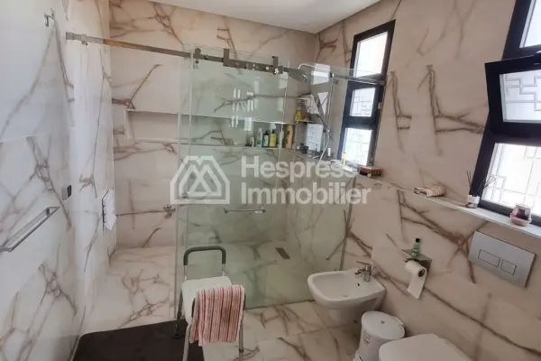 Villa Contemporaine au Quartier Agdal Marrakech