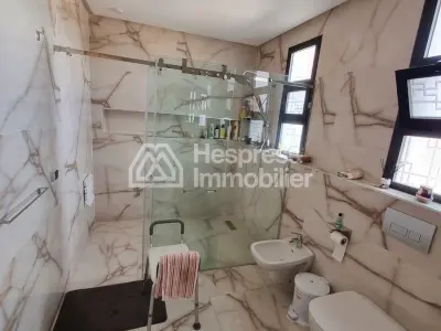 Villa Contemporaine au Quartier Agdal Marrakech