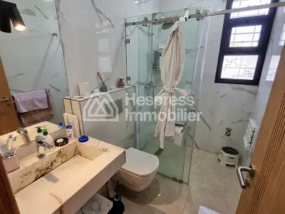 Villa Contemporaine au Quartier Agdal Marrakech