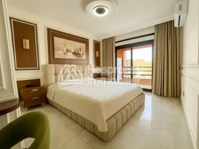 High-end apartment in Hivernage