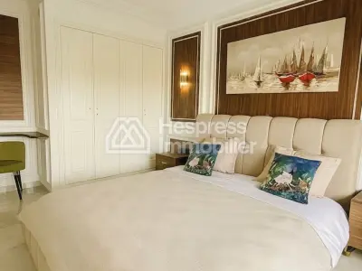 High-end apartment in Hivernage