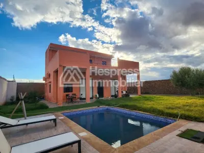 Villa avec Piscine privé