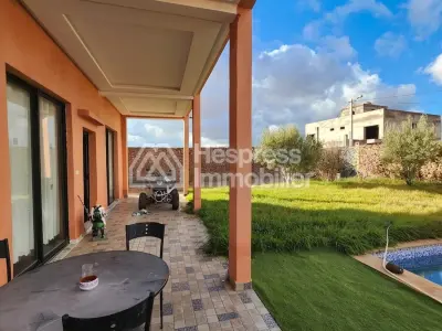 Villa avec Piscine privé