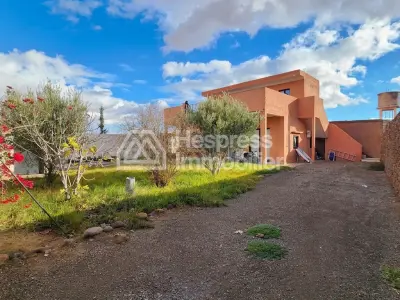 Villa avec Piscine privé