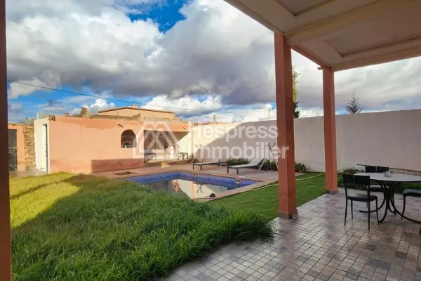 Villa avec Piscine privé