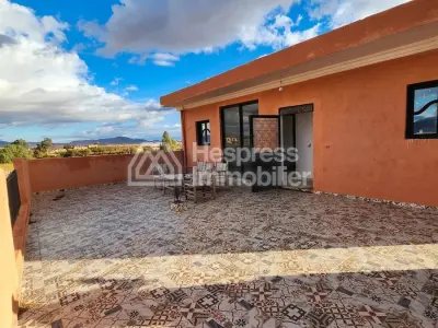 Villa avec Piscine privé