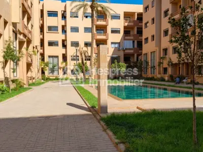 Luxury Apartment with Swimming Pool