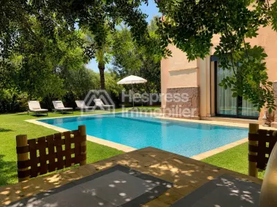 Villa meublée avec piscine privée