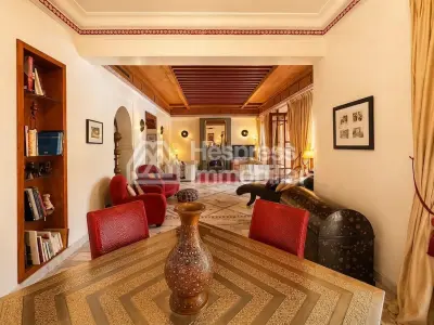فيلا خاصة على حلبة النخيل