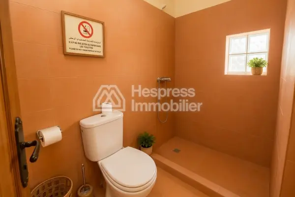 Titled guesthouse without VNA at Ounagha