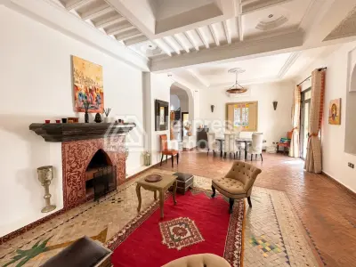 Villa de charme avec piscine à Marrakech