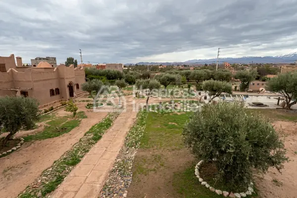Villa à vendre sur la Route d'Ourika avec VNA
