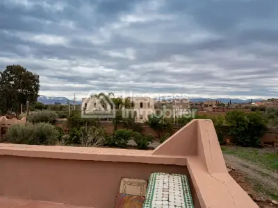 Villa à vendre sur la Route d'Ourika avec VNA