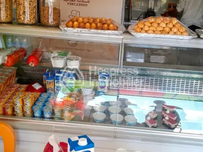 Snack à louer bien équipé à Abwab Gueliz