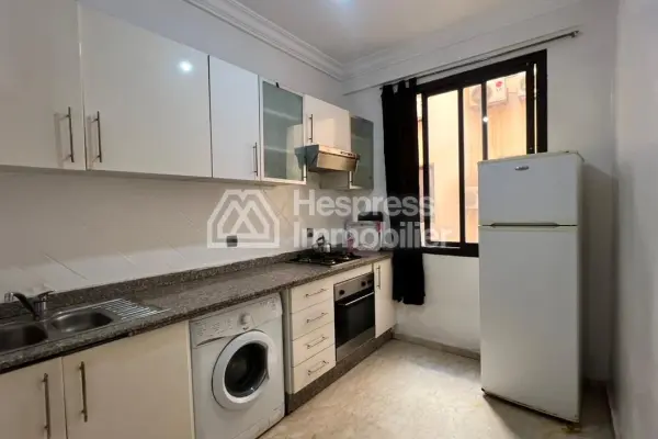 شقق سكنية في ران مع مسبح بجوار محطة القطار