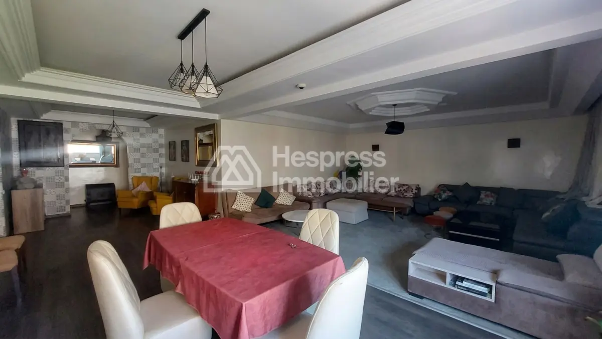 Apt 200 m² 3 chambres sans vis à vis