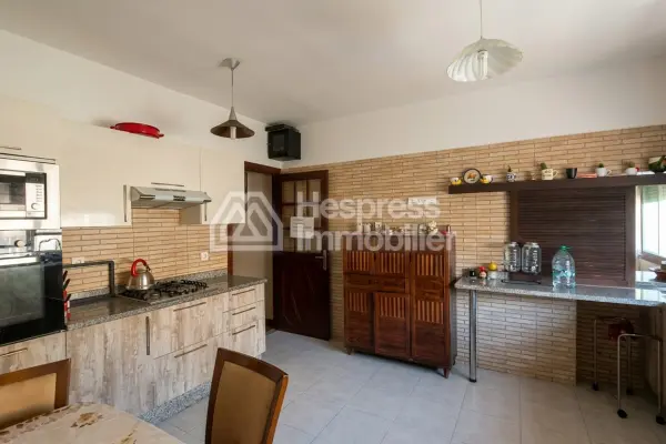 Apt 200 m² 3 chambres sans vis à vis