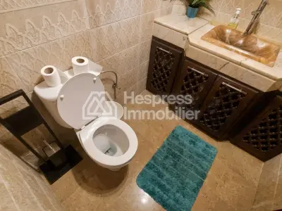 Apt 200 m² 3 chambres sans vis à vis