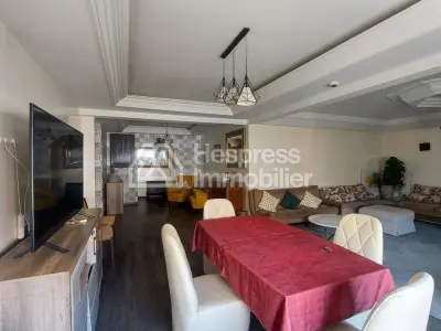 Apt 200 m² 3 chambres sans vis à vis