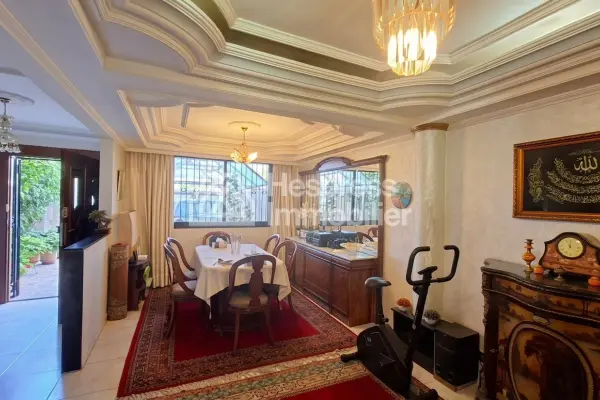 Triplex ONE 362 m² retapé en bande