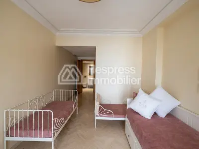 Apt 182 m² sans vis à vis 3 chambres