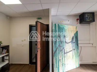 Bureau de 160 à 320 m² 3ème étage proche préfecture
