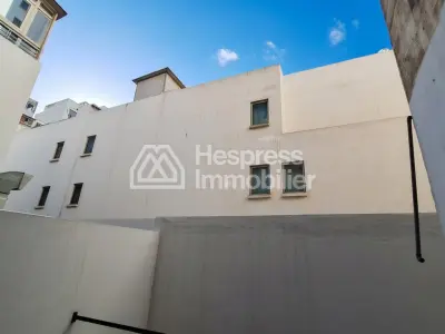 Bureaux de 419 m² 3 TF séparés proche Abdelmoumen