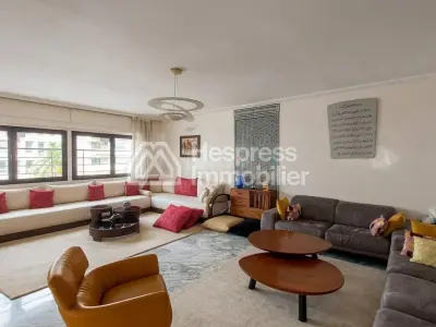 Apt 318 m² duplex proche Zerktouni 4 chambres