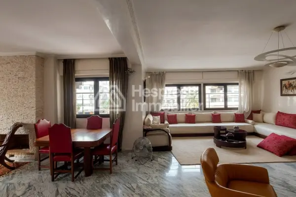 318 m² duplex apartment near Zerktouni, 4 bedrooms
