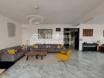 Apt 318 m² duplex proche Zerktouni 4 chambres