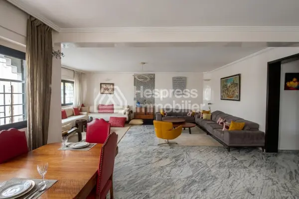 318 m² duplex apartment near Zerktouni, 4 bedrooms