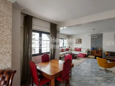 Apt 318 m² duplex proche Zerktouni 4 chambres