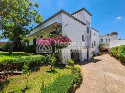 Villa 1146 m² style provençal 4 chambres