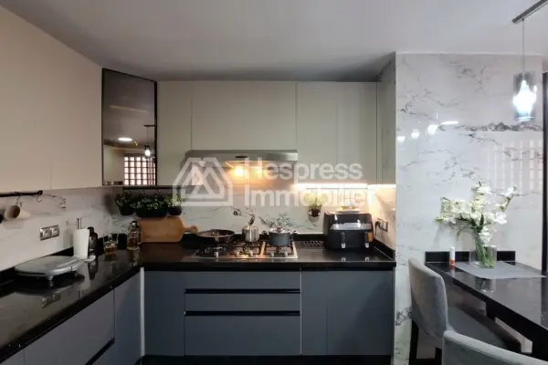 Duplex 197 m² terrace 4 bedrooms near twin