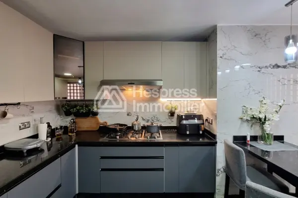 Duplex 197 m² terrace 4 bedrooms near twin